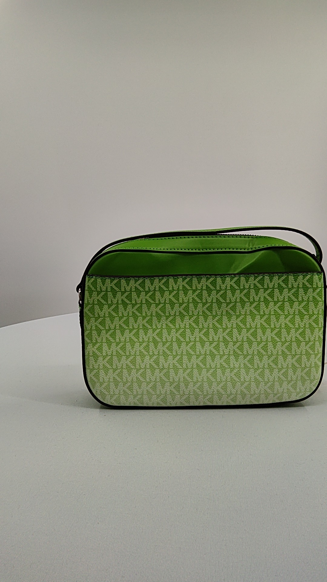 Jet Set Large Ombré Signature Logo Crossbody Body